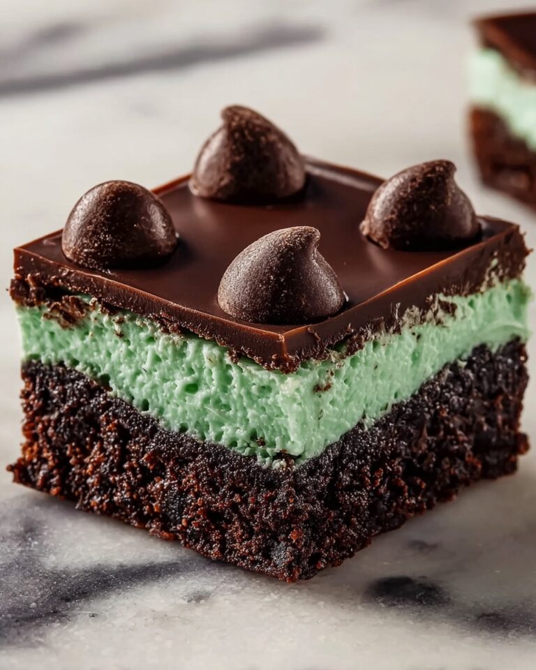 Mint Chocolate Cookie Bars Recipe