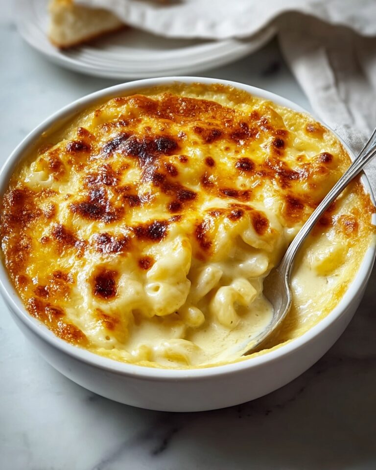 Creamy Homemade Mac and Cheese Recipe