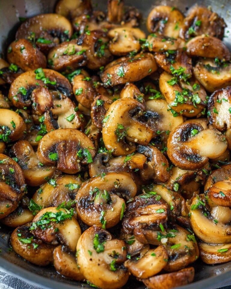 Sautéed Mushrooms with Garlic, Lemon, and Parsley Recipe