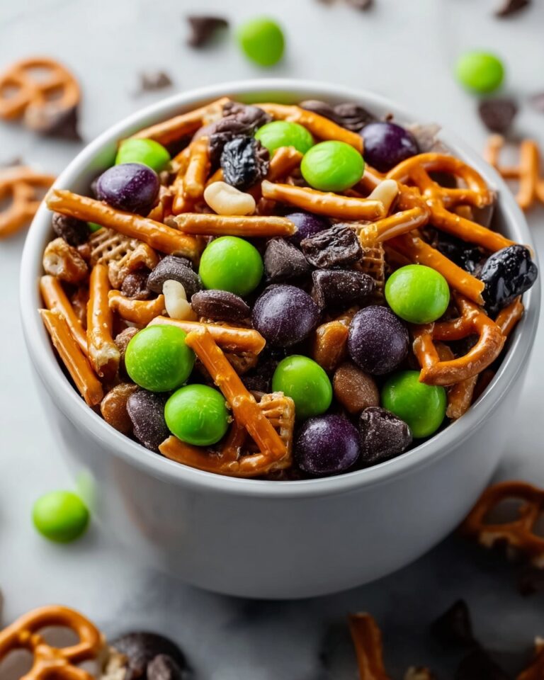Halloween Trail Mix Recipe: Easy, Fun, and Perfect for Parties Recipe
