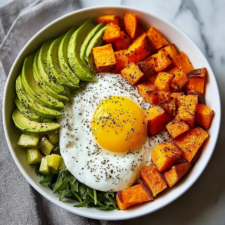 Avocado, Egg & Roasted Sweet Potato Bowl Recipe